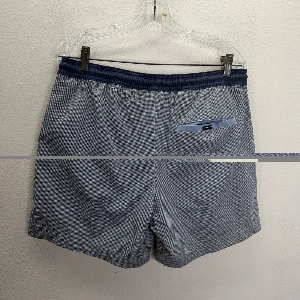 Vineyard Vine Men's 7 Inch Foredeck Trunk Swimwear  Gingham Swim Trunks Shorts M